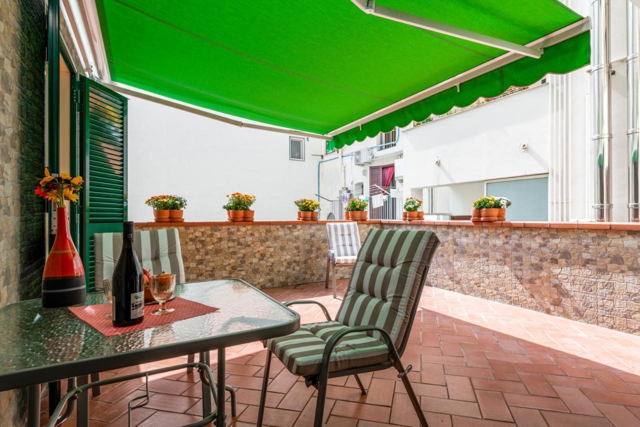 Il Blu Terrace Apartment Bari Esterno foto