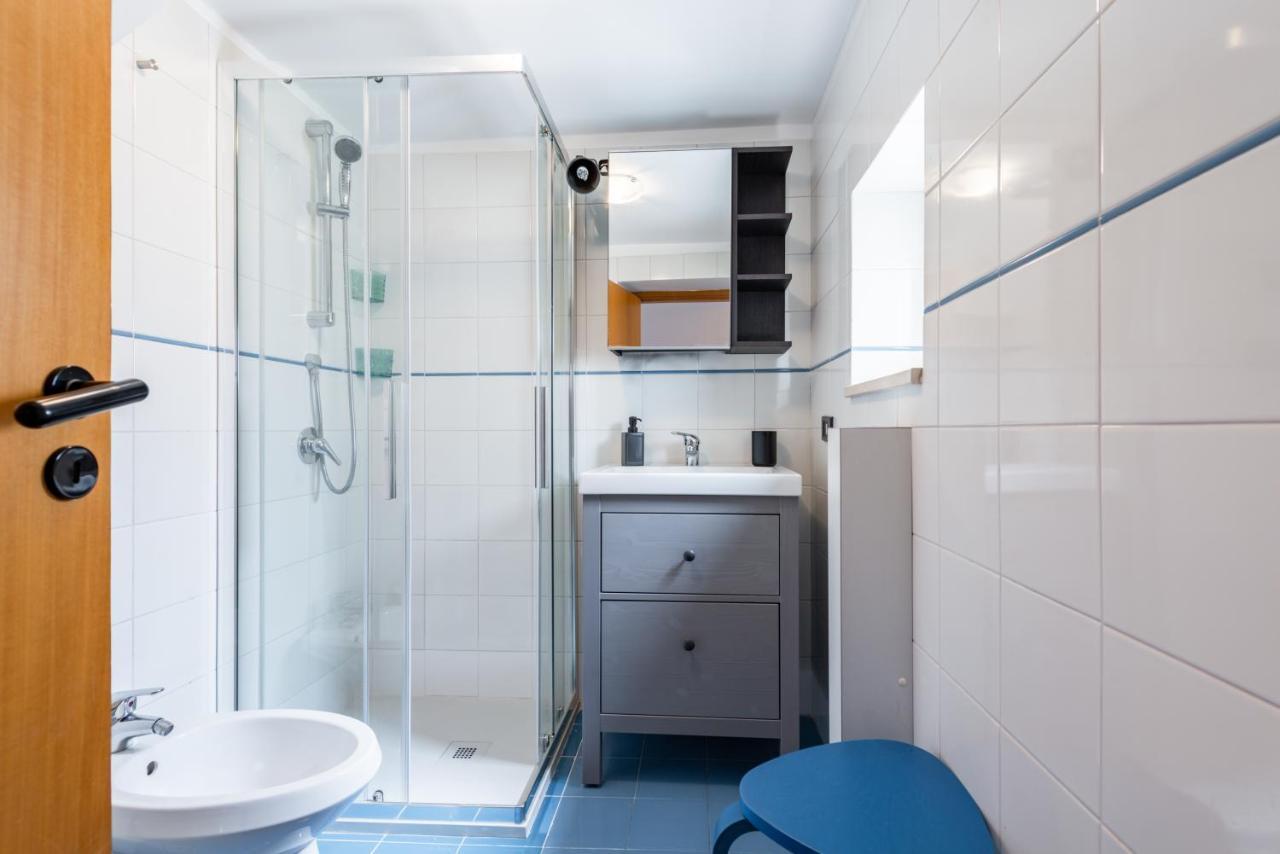 Il Blu Terrace Apartment Bari Esterno foto