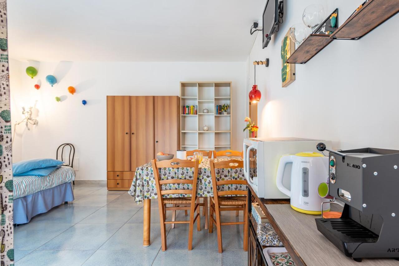 Il Blu Terrace Apartment Bari Esterno foto